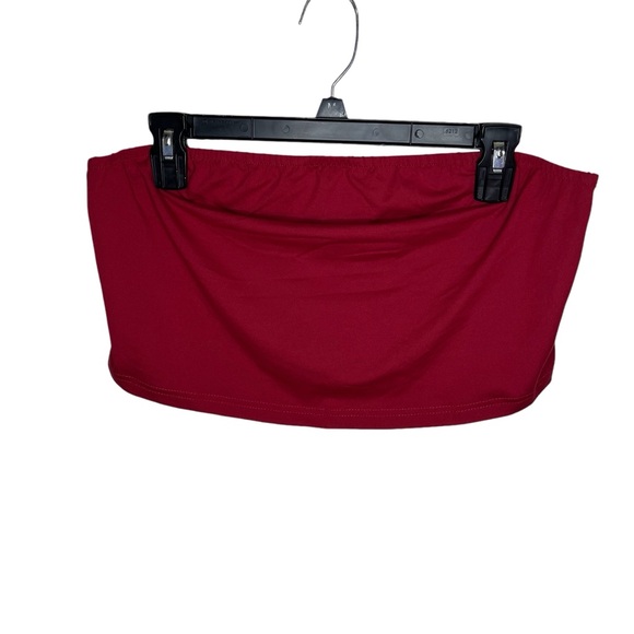 Woman’s Tube Tops / Crop Top - Picture 4 of 9